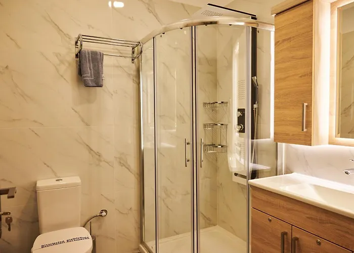 Famissi 1 卡兰巴卡