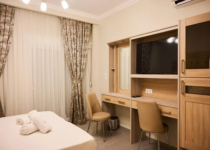 Apartman Famissi 1 *